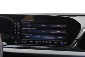 Audi A5 Sedan S line e-hybrid quattro S tronic 367 hp interior (12)
