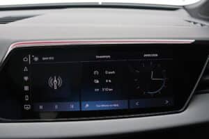 Audi A5 Sedan S line e-hybrid quattro S tronic 367 hp interior (16)
