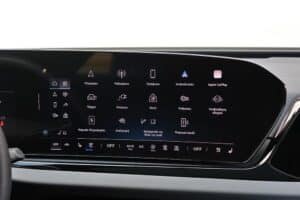 Audi A5 Sedan S line e-hybrid quattro S tronic 367 hp interior (7)