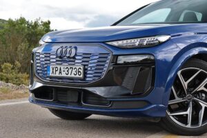 Audi SQ6 SUV e-tron (12)