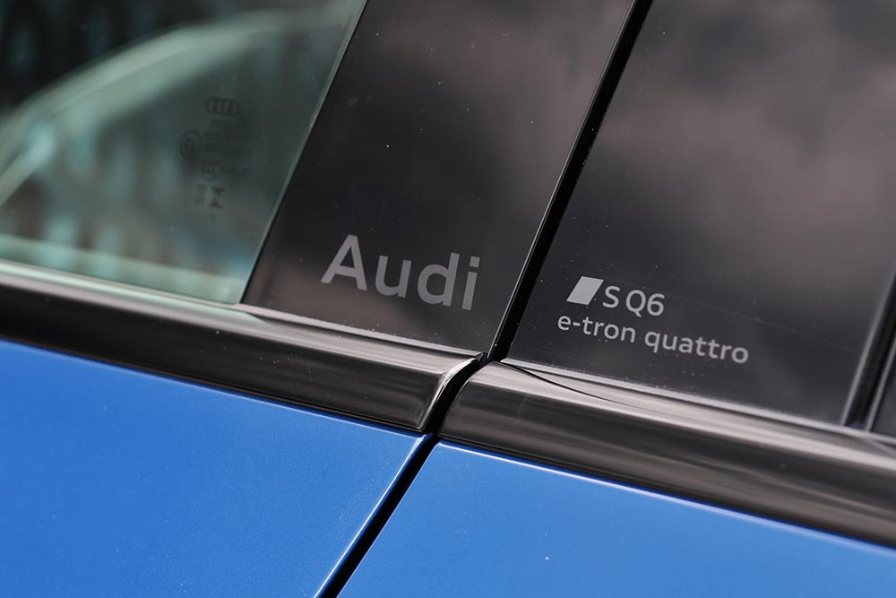 https://cdn.autogreeknews.gr/wp-content/uploads/2026/05/Audi-SQ6-SUV-e-tron-16-1.jpg