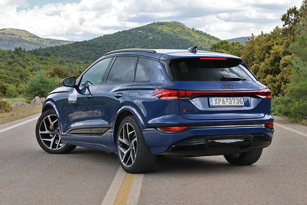 https://cdn.autogreeknews.gr/wp-content/uploads/2026/05/Audi-SQ6-SUV-e-tron-7-1.jpg