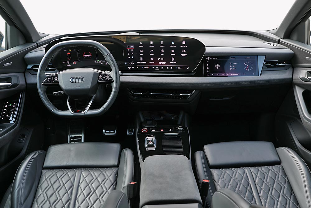 https://cdn.autogreeknews.gr/wp-content/uploads/2026/05/Audi-SQ6-SUV-e-tron-interior-1.jpg