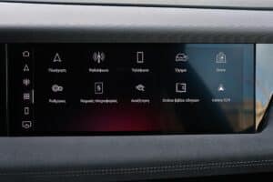 Audi SQ6 SUV e-tron interior (14)