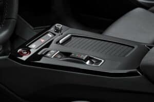Audi SQ6 SUV e-tron interior (19)