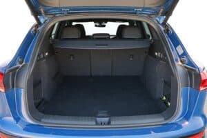 Audi SQ6 SUV e-tron interior (20)