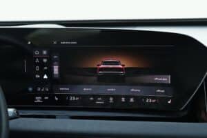 Audi SQ6 SUV e-tron interior (7)