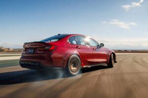 BMW-M3-CS-Handschalter-New-1-2048×1366