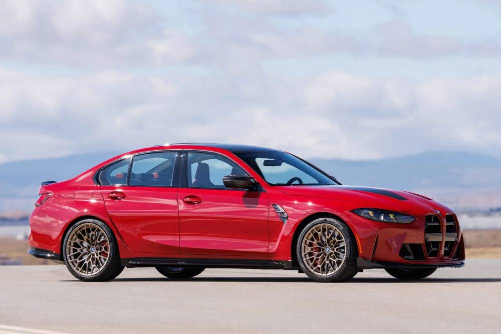https://cdn.autogreeknews.gr/wp-content/uploads/2026/05/BMW-M3-CS-Handschalter-New-24-2048x1366-1.jpg