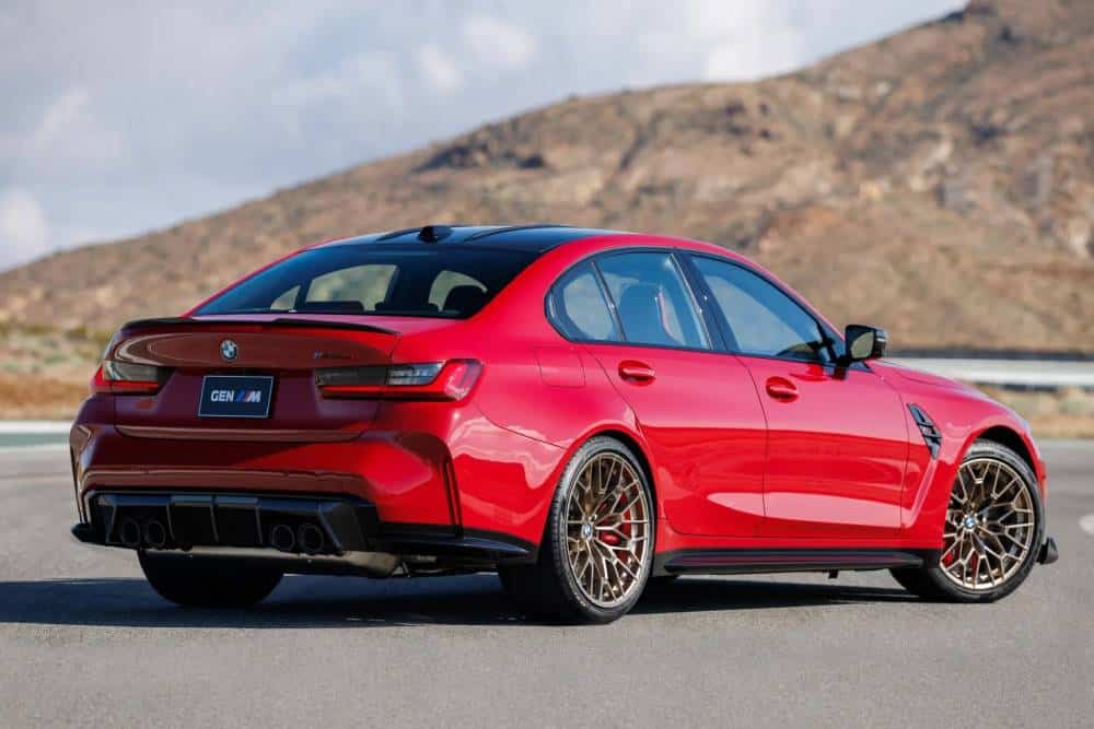 https://cdn.autogreeknews.gr/wp-content/uploads/2026/05/BMW-M3-CS-Handschalter-New-41-2048x1366-1.jpg