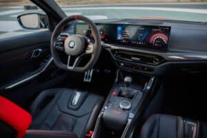 BMW-M3-CS-Handschalter-New-51-2048×1366