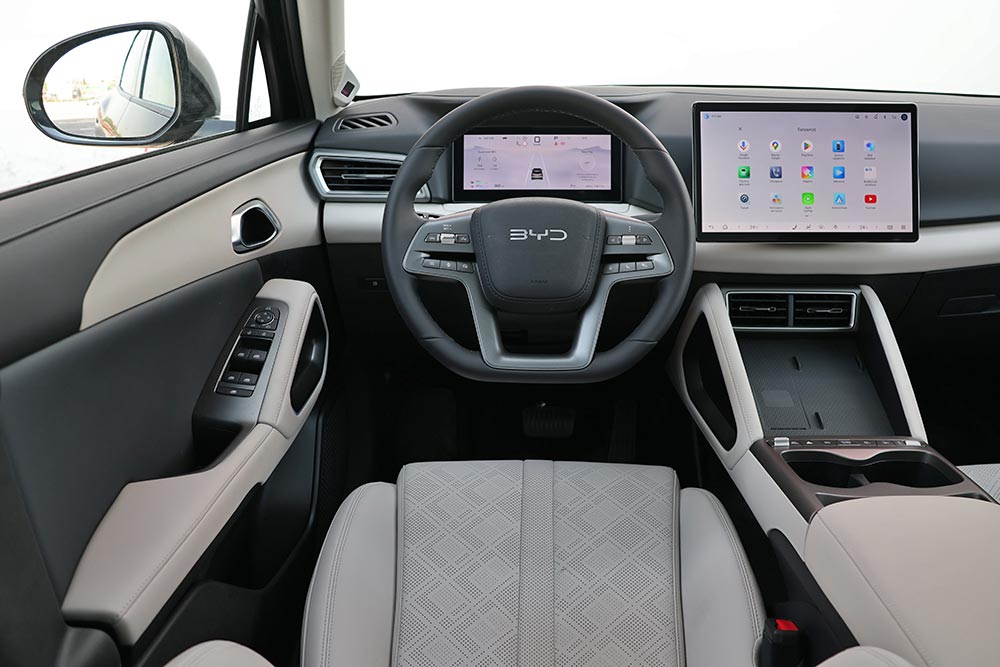 https://cdn.autogreeknews.gr/wp-content/uploads/2026/05/BYD-ATTO-2-DM-i-20.jpg