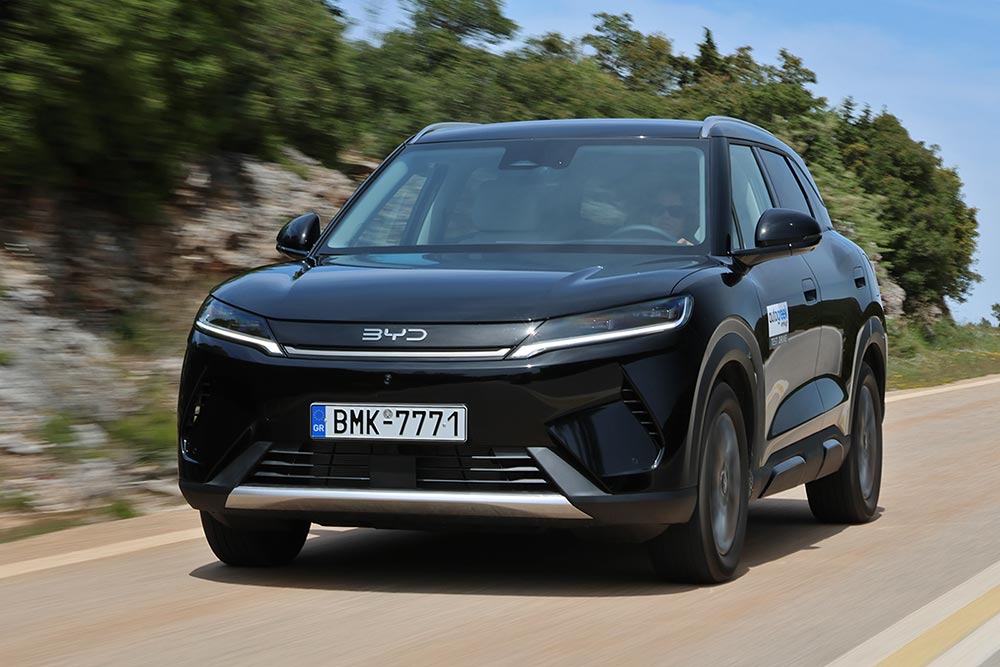 https://cdn.autogreeknews.gr/wp-content/uploads/2026/05/BYD-ATTO-2-DM-i-39.jpg