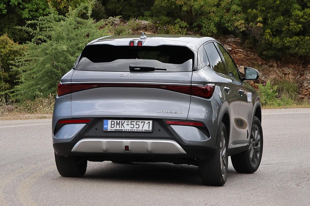 https://cdn.autogreeknews.gr/wp-content/uploads/2026/05/BYD-ATTO-3-EVO-313-PS-11.jpg