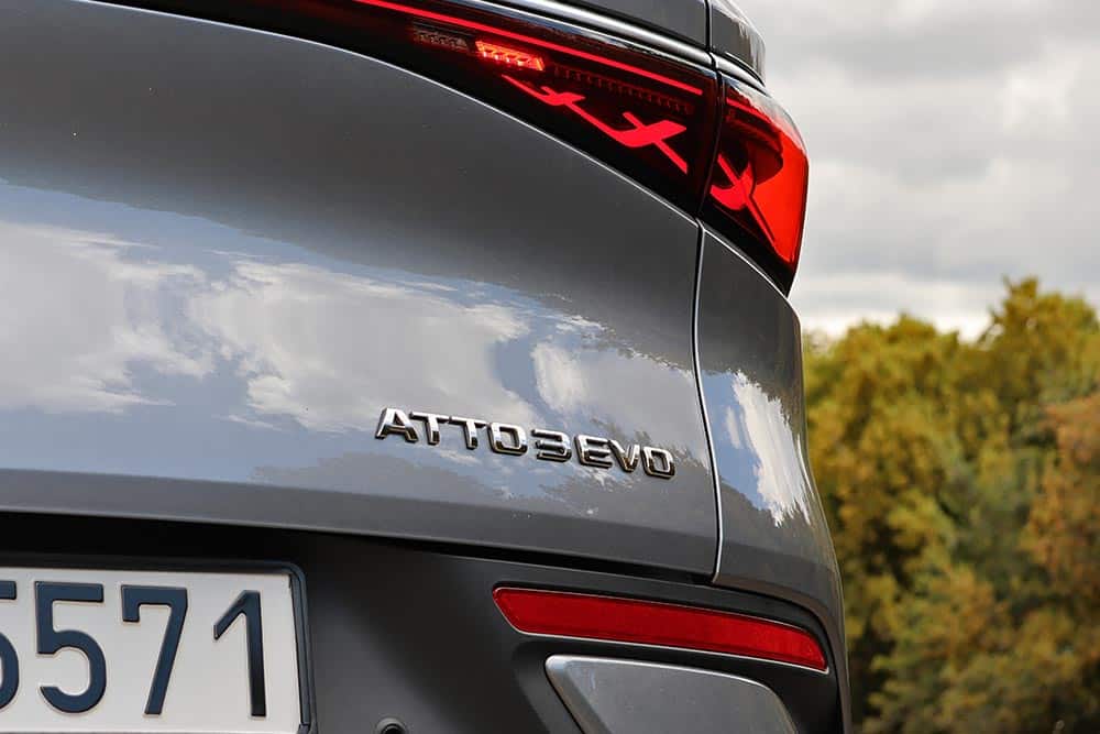 https://cdn.autogreeknews.gr/wp-content/uploads/2026/05/BYD-ATTO-3-EVO-313-PS-18.jpg