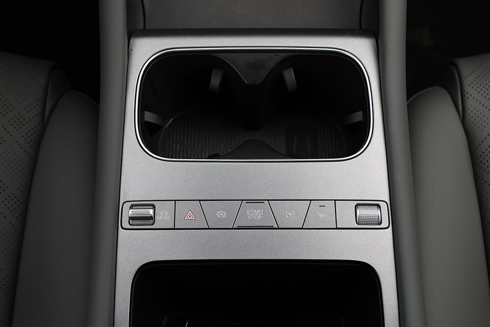 https://cdn.autogreeknews.gr/wp-content/uploads/2026/05/BYD-ATTO-3-EVO-313-PS-28.jpg