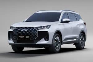 Chery-Tiggo-7-HEV-4