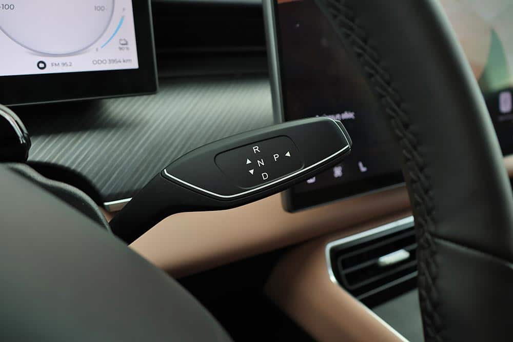 https://cdn.autogreeknews.gr/wp-content/uploads/2026/05/Chery-Tiggo-9-PHEV-interior-14.jpg