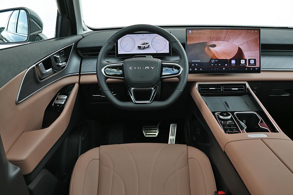 https://cdn.autogreeknews.gr/wp-content/uploads/2026/05/Chery-Tiggo-9-PHEV-interior-2.jpg