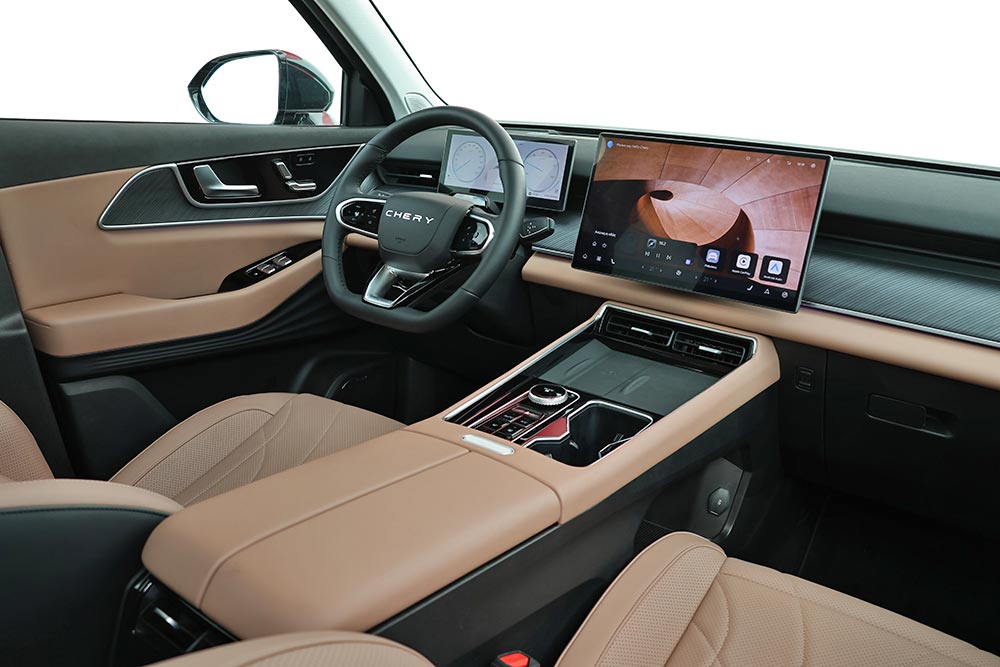 https://cdn.autogreeknews.gr/wp-content/uploads/2026/05/Chery-Tiggo-9-PHEV-interior-3.jpg