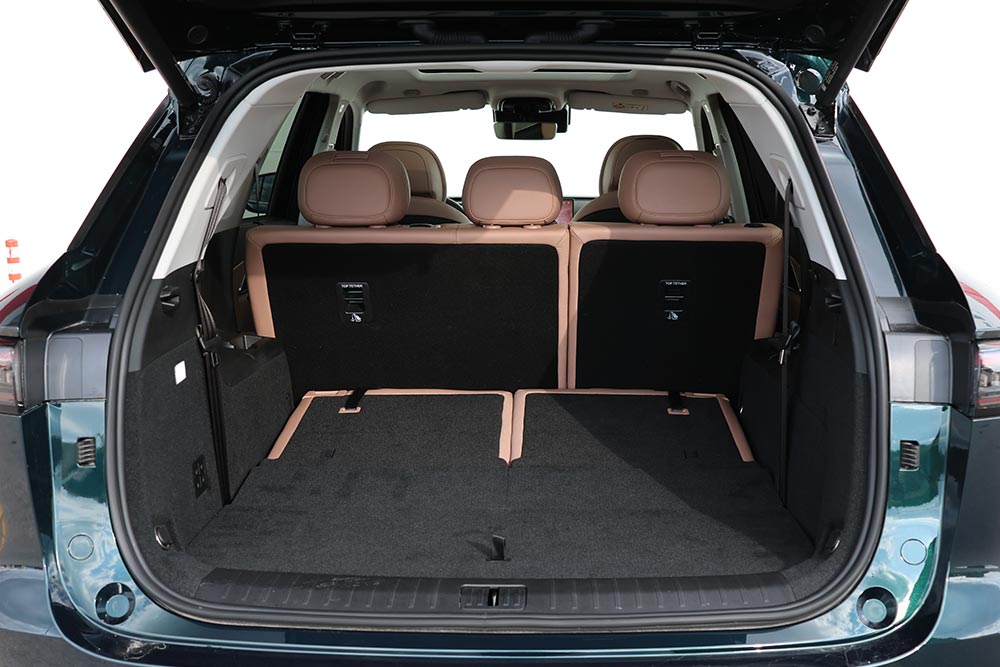 https://cdn.autogreeknews.gr/wp-content/uploads/2026/05/Chery-Tiggo-9-PHEV-interior-4.jpg