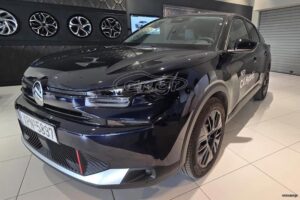 Citroen-C4-Hybrid-2025