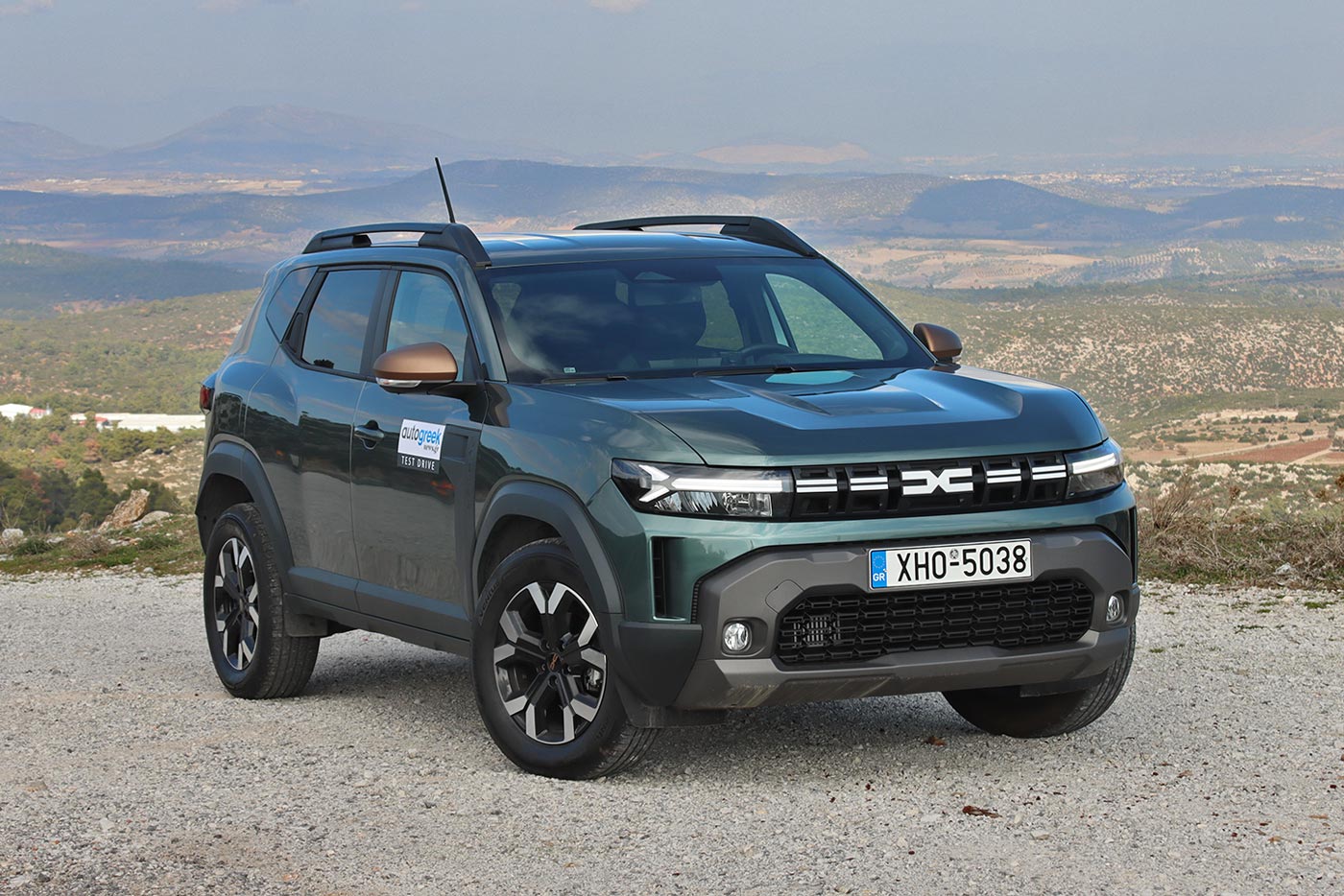 https://cdn.autogreeknews.gr/wp-content/uploads/2026/05/Dacia-Duster-static.jpg