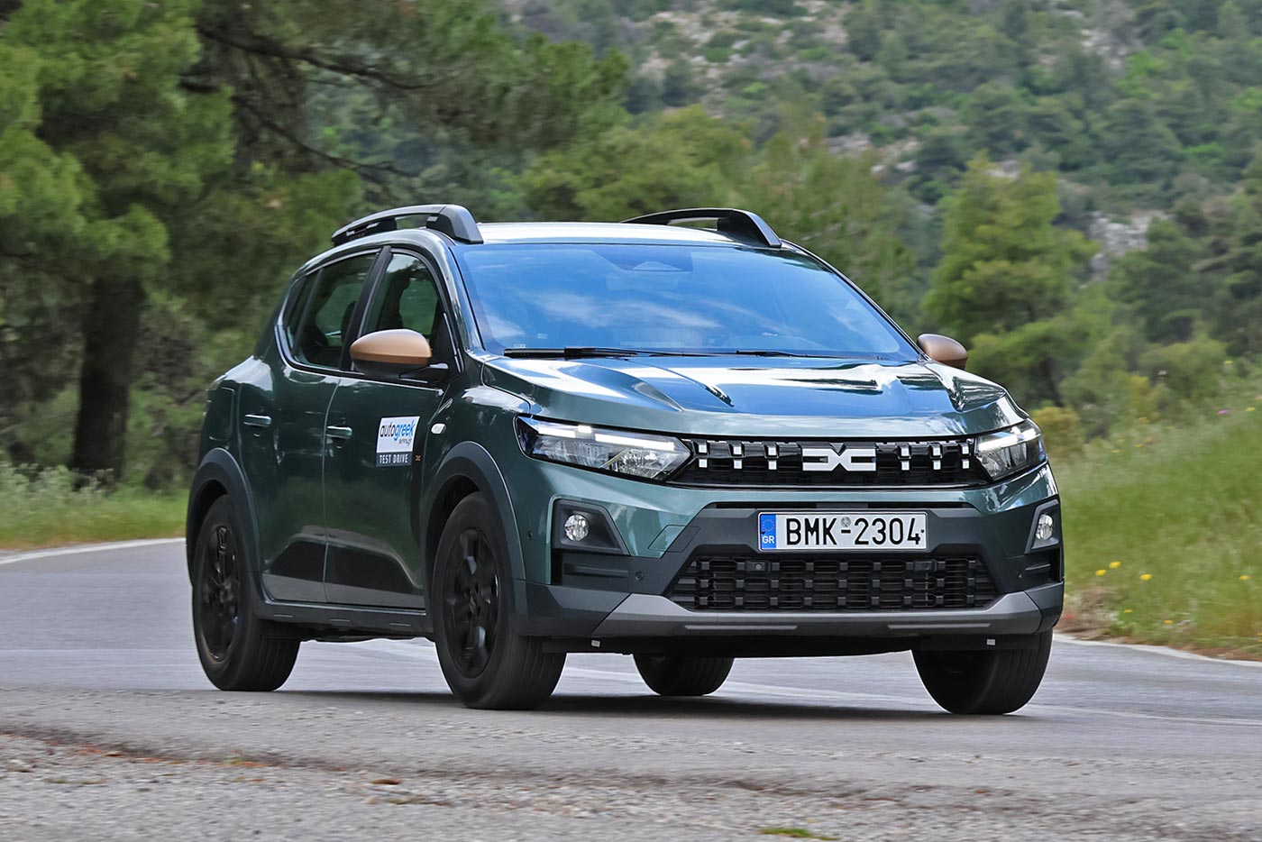 https://cdn.autogreeknews.gr/wp-content/uploads/2026/05/Dacia-Sandero-Stepway-ECO-G-120-15.jpg