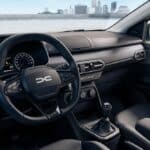 Dacia-Sandero-essential-interior