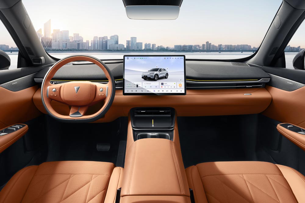 https://cdn.autogreeknews.gr/wp-content/uploads/2026/05/Deepal-S05-PHEV-interior-2.jpg