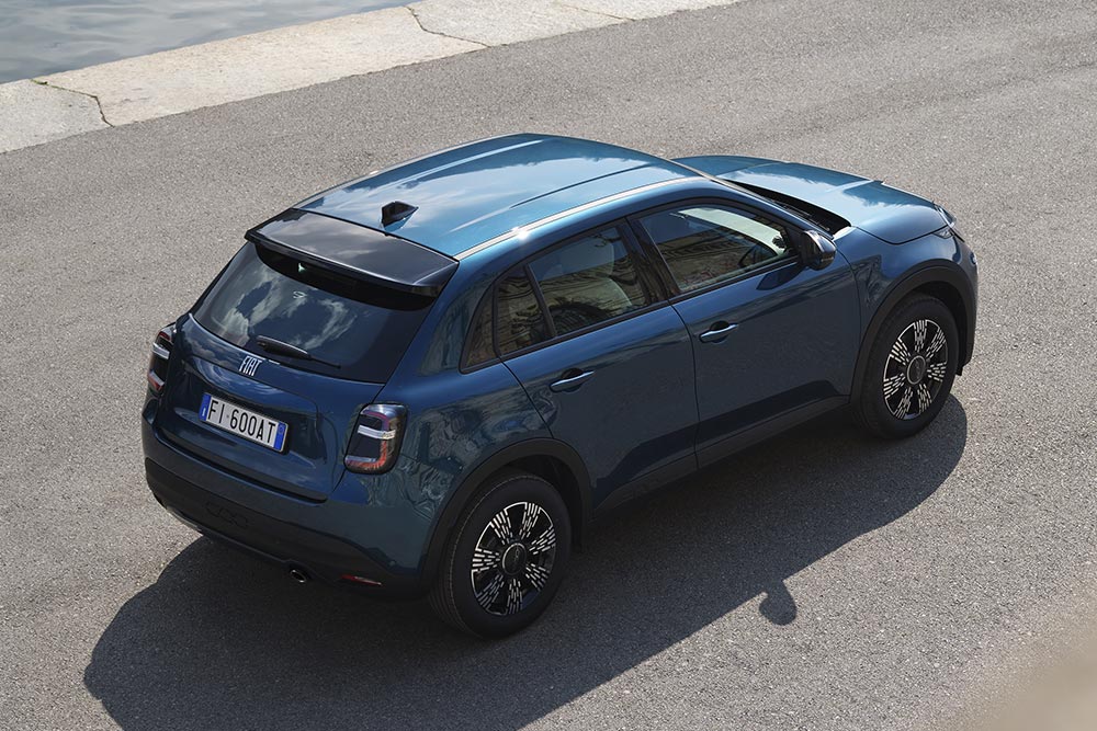 https://cdn.autogreeknews.gr/wp-content/uploads/2026/05/Fiat-600-1.2-turbo-100-6.jpg