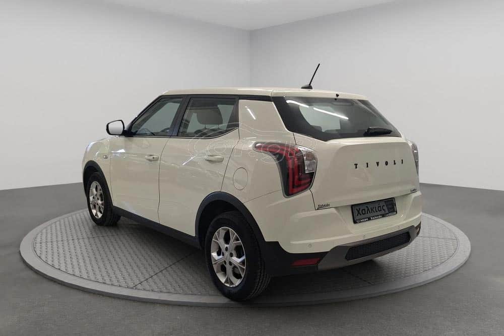 https://cdn.autogreeknews.gr/wp-content/uploads/2026/05/KGM-Tivoli-2025-4.jpg