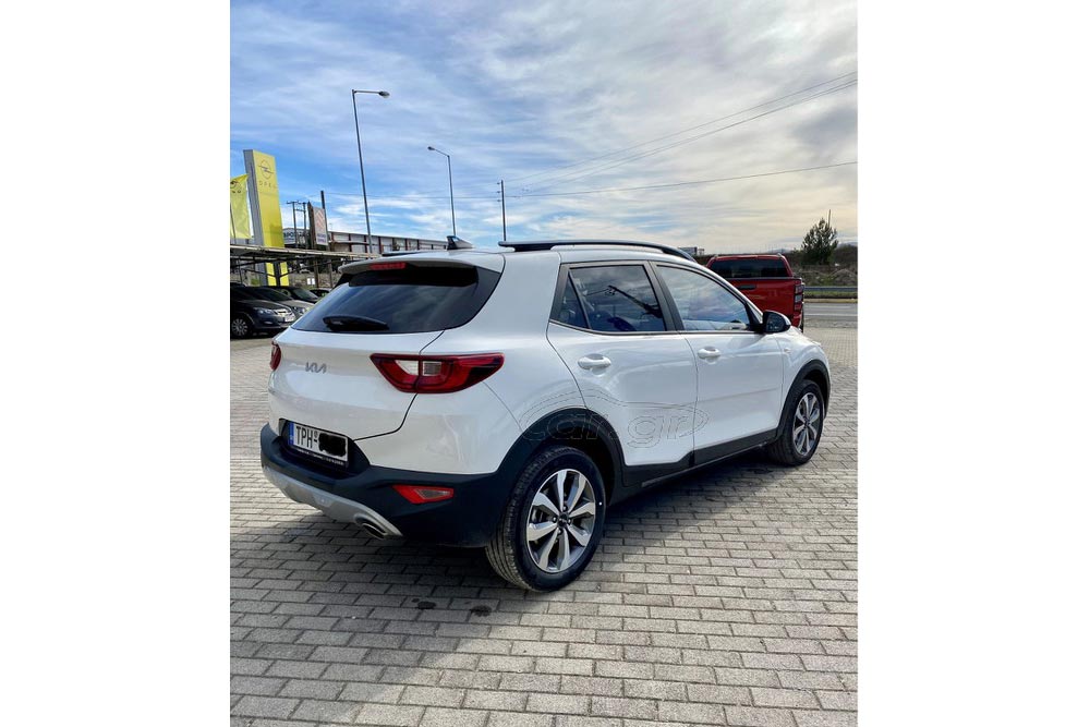 https://cdn.autogreeknews.gr/wp-content/uploads/2026/05/Kia-Stonic-2024-2.jpg