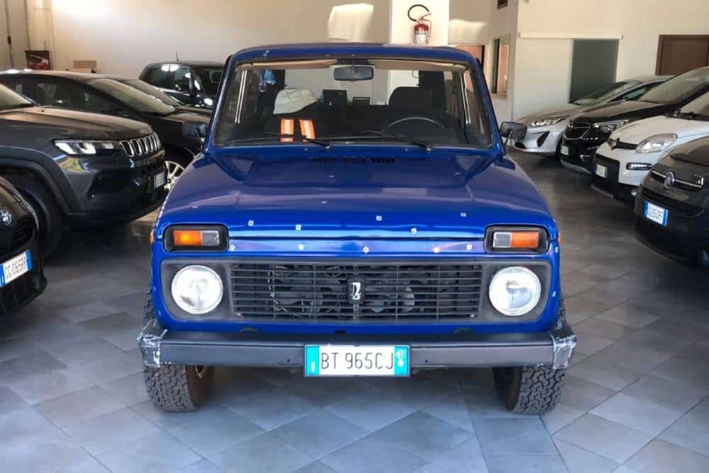 https://cdn.autogreeknews.gr/wp-content/uploads/2026/05/Lada_Niva_19_TD_GLX_2001_for_sale-1.jpg