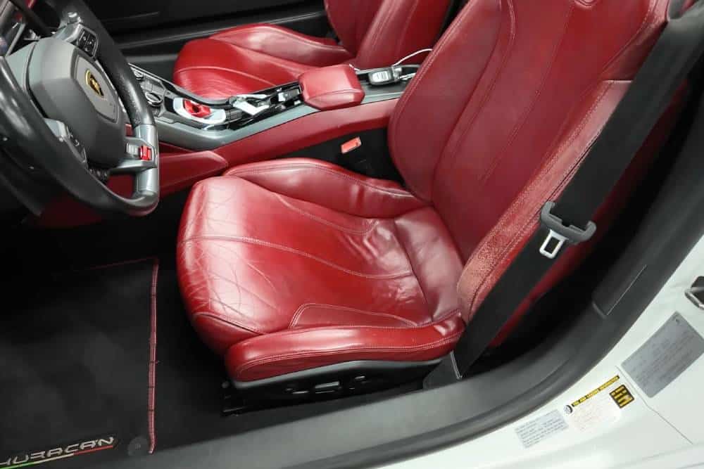 https://cdn.autogreeknews.gr/wp-content/uploads/2026/05/Lamborghini_Huracan_Spider_85000-km-3.jpg