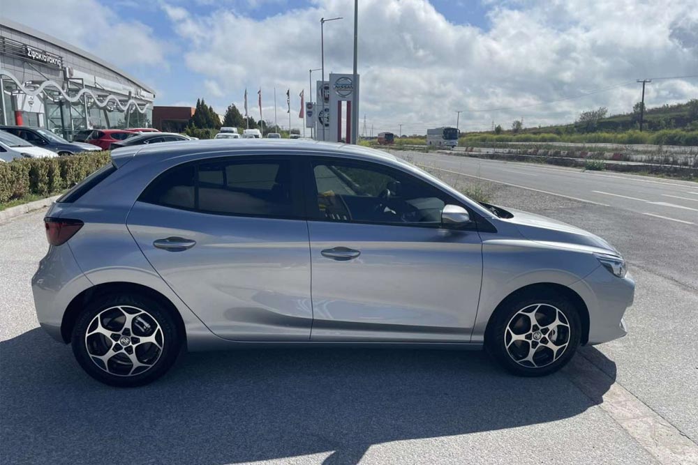 https://cdn.autogreeknews.gr/wp-content/uploads/2026/05/MG-3-Hybrid-2024-1.jpg
