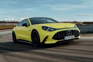 Mercedes-AMG-GT-4-Door