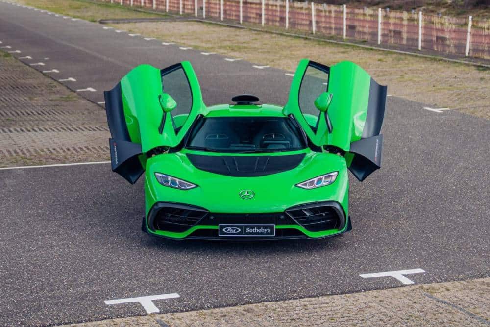 https://cdn.autogreeknews.gr/wp-content/uploads/2026/05/Mercedes-AMG_One_2024_Pure_Green_01.jpg