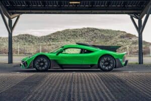 Mercedes-AMG_One_2024_Pure_Green_09