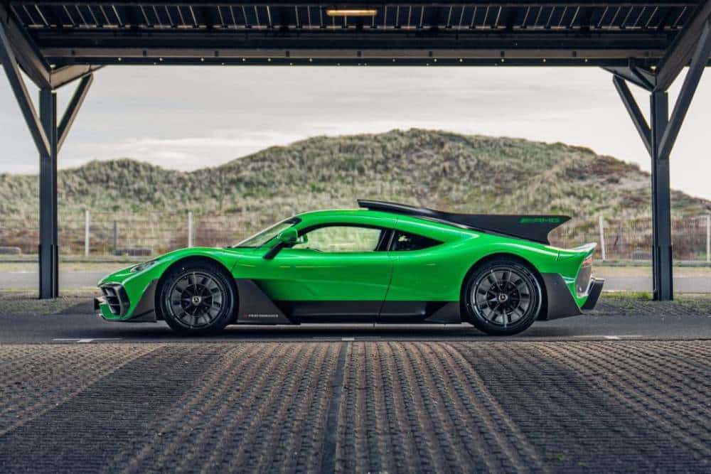 https://cdn.autogreeknews.gr/wp-content/uploads/2026/05/Mercedes-AMG_One_2024_Pure_Green_09.jpg