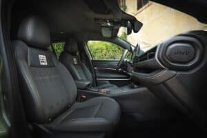 New-Jeep-Avenger-4xe-85th-anniversary-(3)