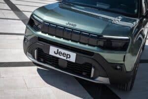 New-Jeep-Avenger-e-hybrid-(4)