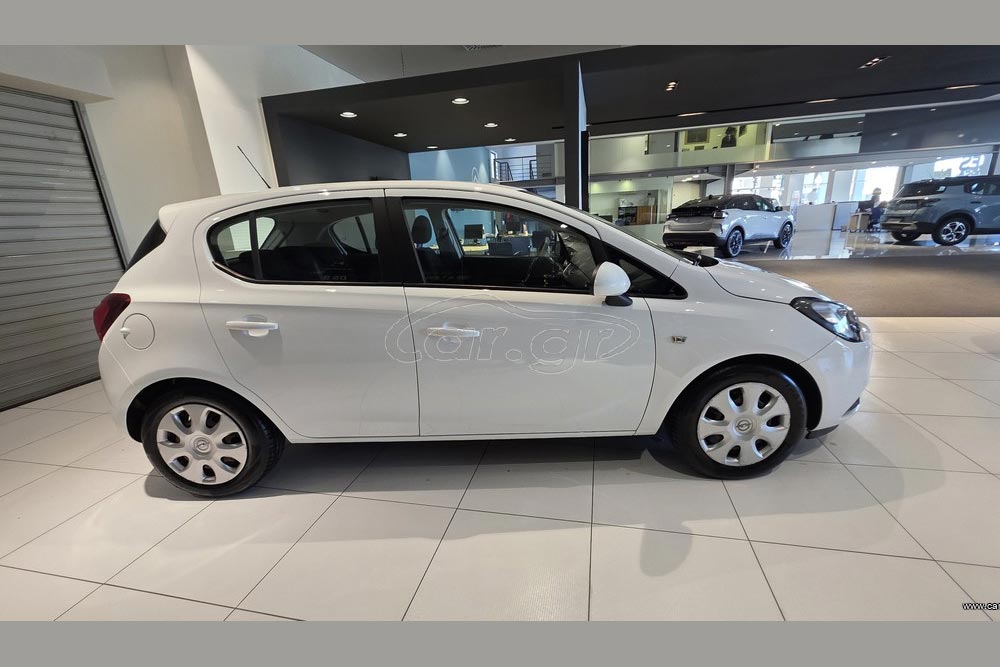 https://cdn.autogreeknews.gr/wp-content/uploads/2026/05/Opel-Corsa-2018-3.jpg