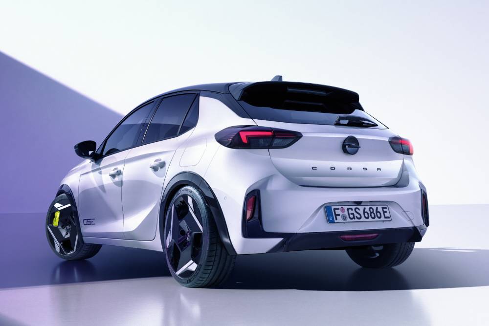 https://cdn.autogreeknews.gr/wp-content/uploads/2026/05/OpelCorsaGSE-4-1.jpg