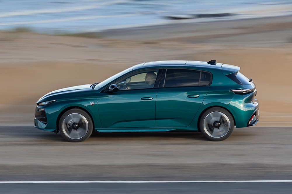 https://cdn.autogreeknews.gr/wp-content/uploads/2026/05/PEUGEOT-308-2026-1.jpg