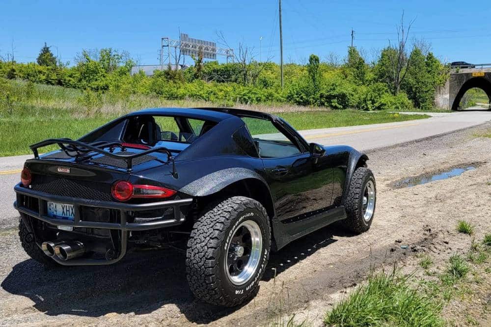 https://cdn.autogreeknews.gr/wp-content/uploads/2026/05/Paco-Motorsports-Mazda-MX-5-Beachster-7-2048x1547-1.jpg