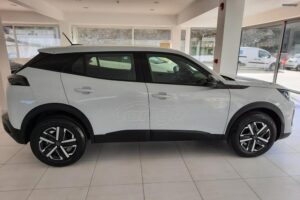 Peugeot-2008-2025-1,2-100hp-STYLE-2