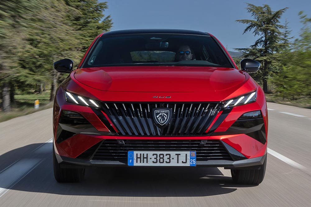 https://cdn.autogreeknews.gr/wp-content/uploads/2026/05/Peugeot-408-MY26-12.jpg
