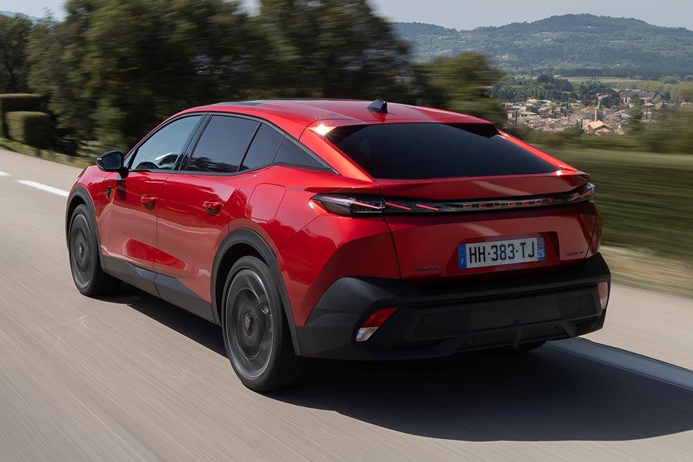 https://cdn.autogreeknews.gr/wp-content/uploads/2026/05/Peugeot-408-MY26-13.jpg