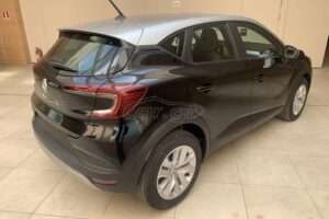 Renault-Captur-2023-2